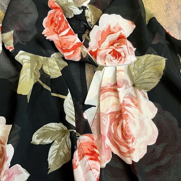 Soho Jeans New York & Company Floral Keyhole Sheer Wrap Blouse Large - Picture 7 of 11